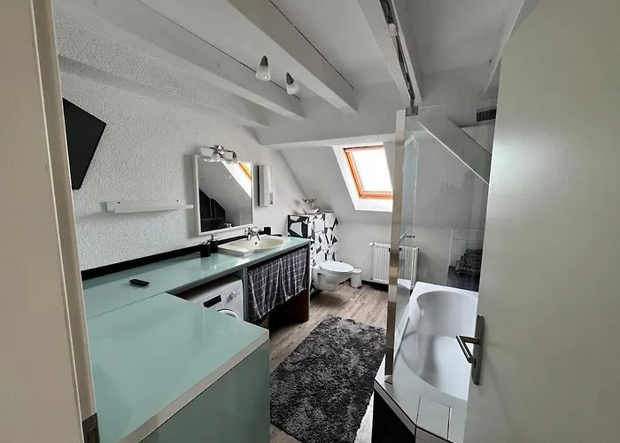 Sunshine 아파트 *